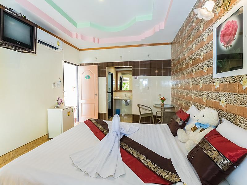 Nida Rooms Central 89 Plaza Resort 素叻他尼 外观 照片