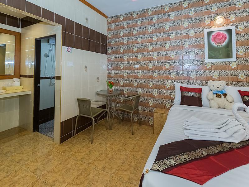 Nida Rooms Central 89 Plaza Resort 素叻他尼 外观 照片