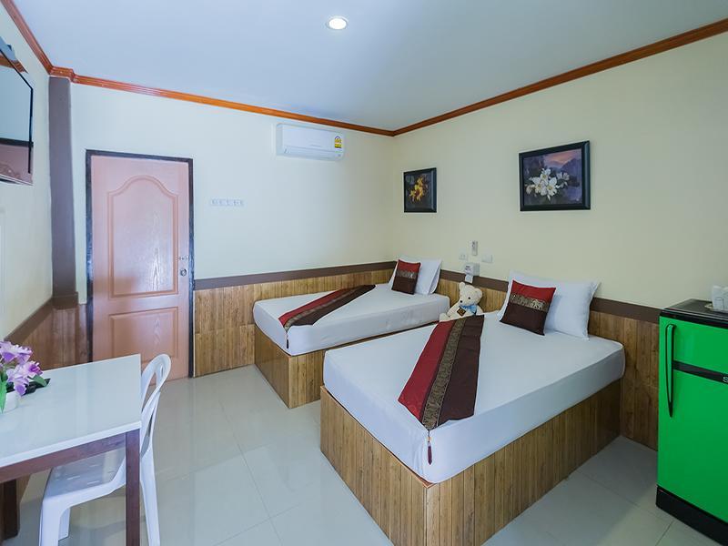 Nida Rooms Central 89 Plaza Resort 素叻他尼 外观 照片
