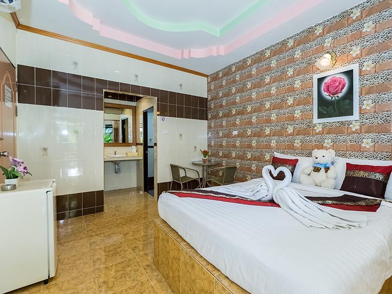 Nida Rooms Central 89 Plaza Resort 素叻他尼 外观 照片